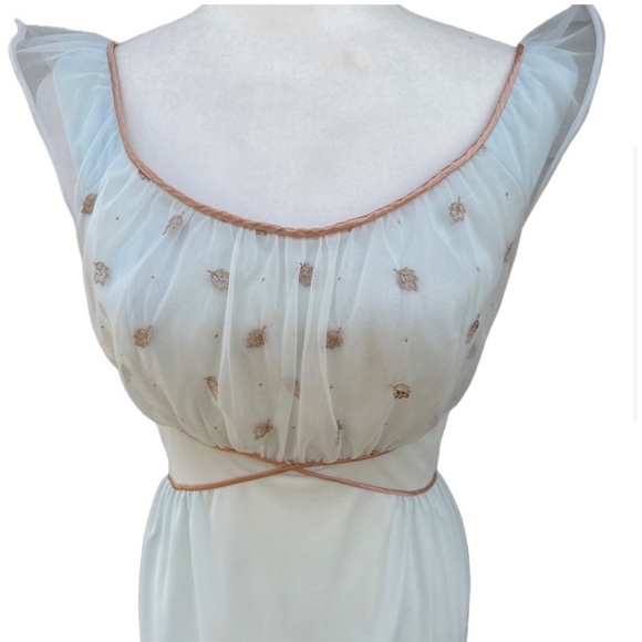 Vintage 70s USA Lace Embroidered Sheer Nightgown Puff Ruffled Sleeves - Picture 5 of 7